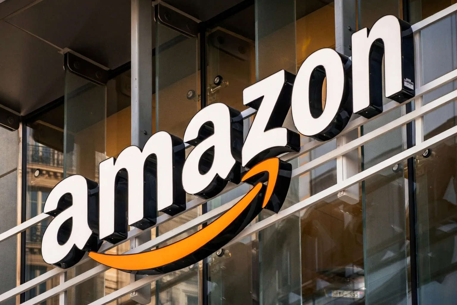 E-commerce en France : Amazon domine tandis que les géants chinois s'essoufflent
